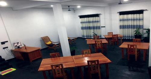 Hotel Villa Surfing Sea Hiriketiya