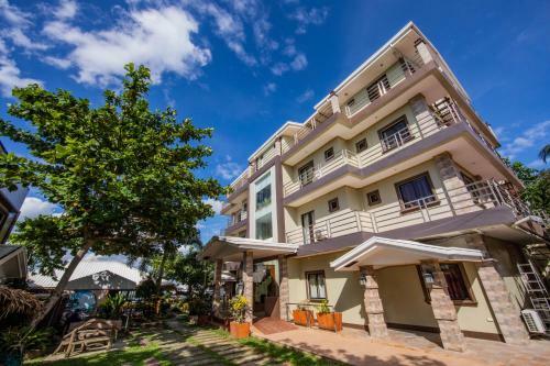 Rawis Resort Hotel And Restaurant
