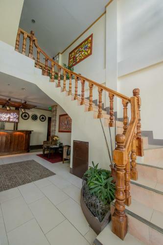 Rawis Resort Hotel And Restaurant