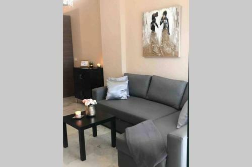 Apartment In 1st Line Beach