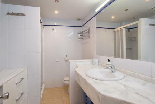 Pyr Aparthotel Studio
