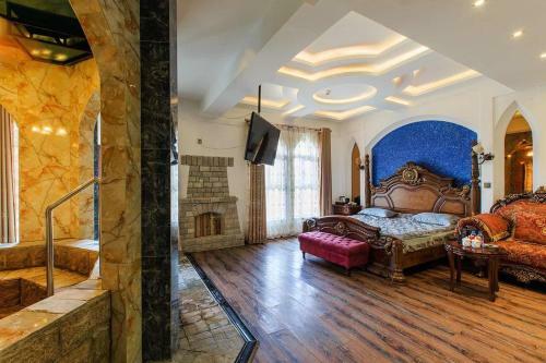 Austin Hot Spring Resort
