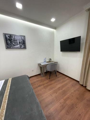 Bed & Breakfast Registon Saroy Hotel