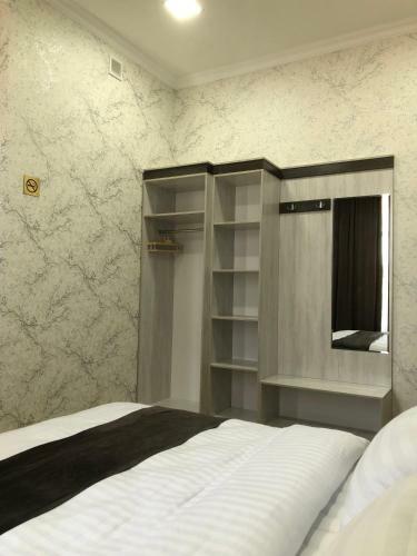 Sabrina Hotel