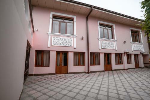 Siyob Hostel
