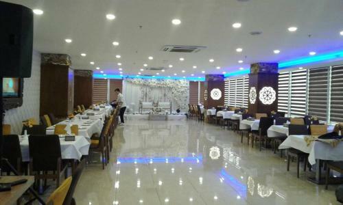 Luna Hotel