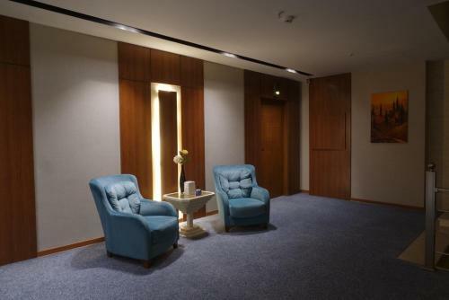 Gratus Hotel