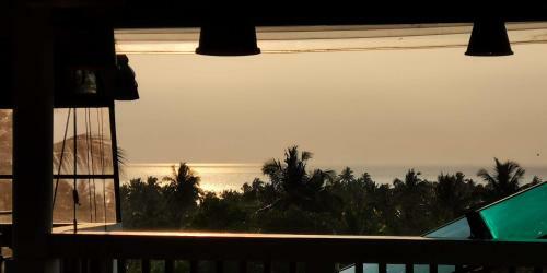 Radin Pearl Hotel & Beach Club