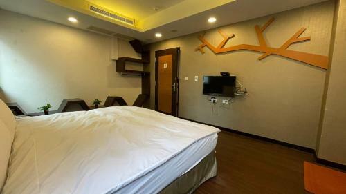 Kaili Hot Spring Hotel