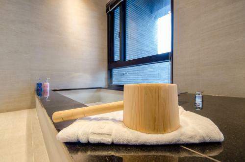 Jiaoxi Shanguan B&B
