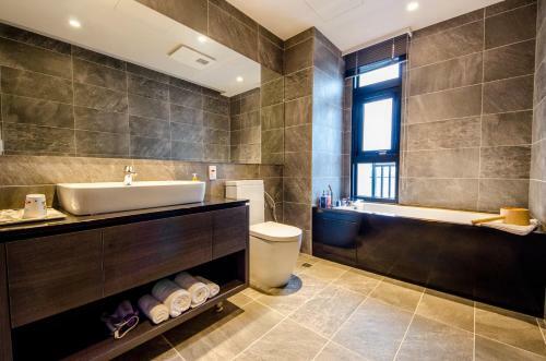 Jiaoxi Shanguan B&B