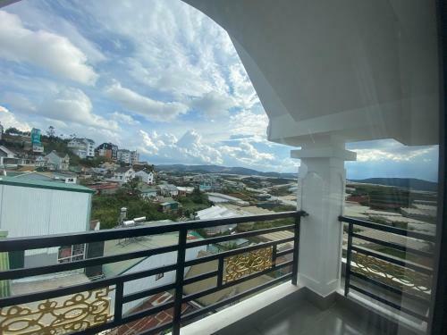 Hostal Louis House Dalat