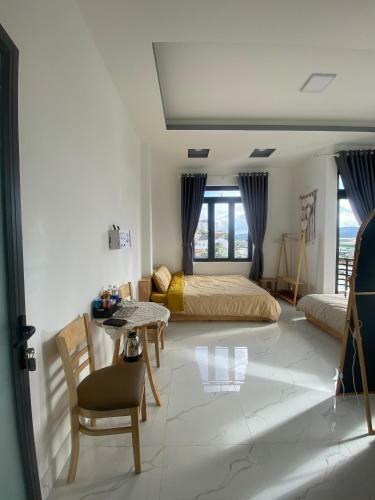 Hostal Louis House Dalat