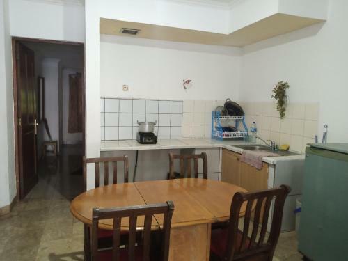 Apartamento Kondominium Pantai Carita- Wawan