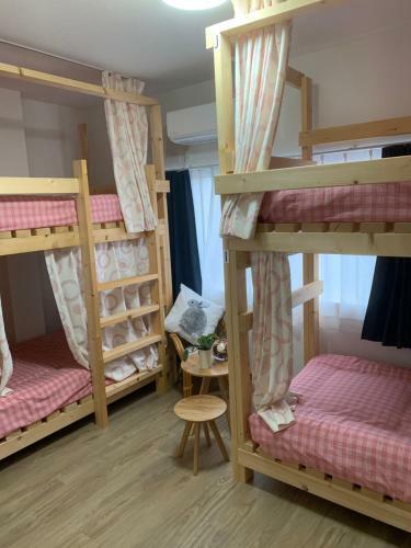 Hostal ?????????????