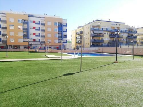 Apartamento En Fuengirola Con Piscina Y Parking