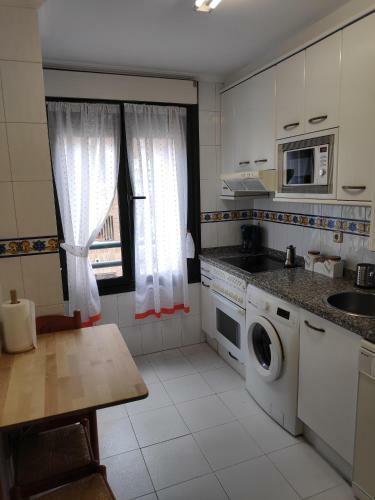 Apartamento Espacioso En Pleno Centro de Gij�n