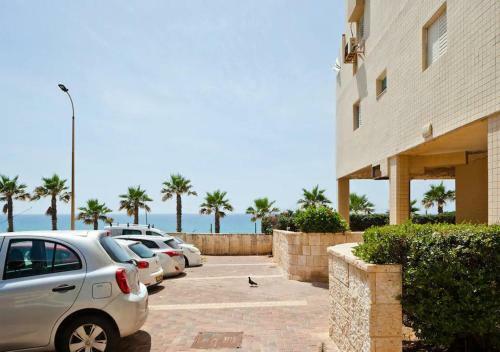 Apartamento O?&o Group-exiting Beach View Best Loc Bat-yam 3br
