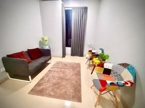 Villa Bsd City By Reqhome
