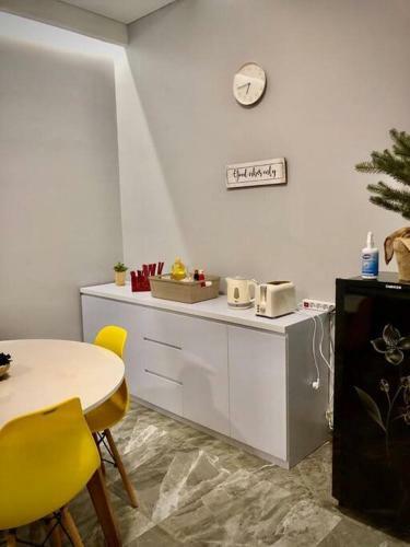 Villa Bsd City By Reqhome