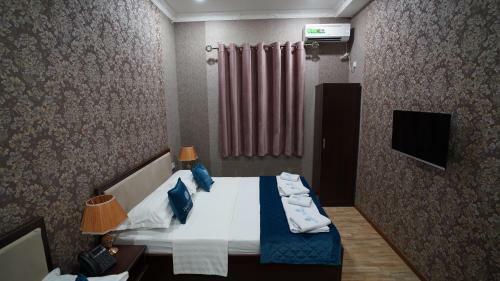 Sapphire Hotel