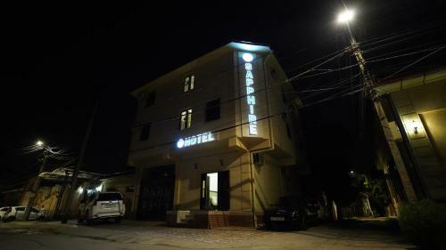 Sapphire Hotel