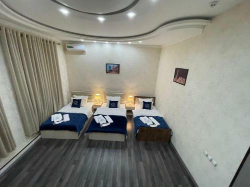 Ipak Hotel