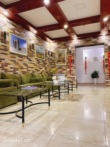 Bed & Breakfast 7 Days Hotel