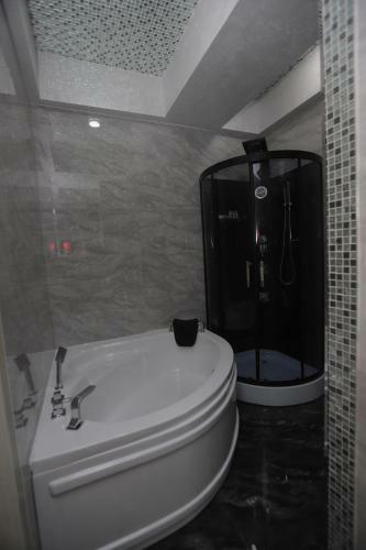 Amirun Hotel
