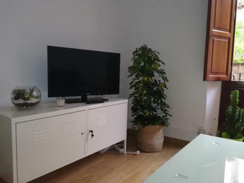 Nice Apartment In The Center Of Granada