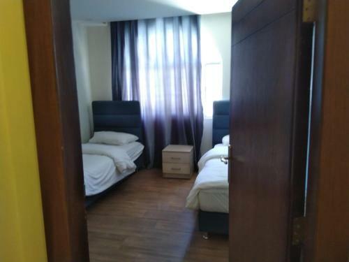 Ground Floor Two Bed Room Apartment With Garden