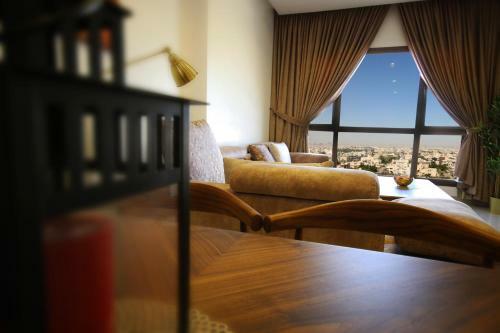 Al Areen Hotel Apartments