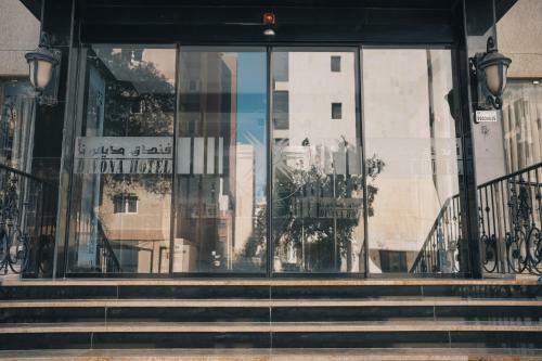 Devona Hotel