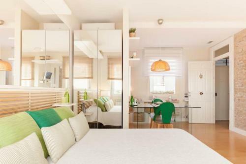 Apartasuite Deluxe Centro Hist�rico �tico Tranquilo Con Terrazas A Pie de Calle