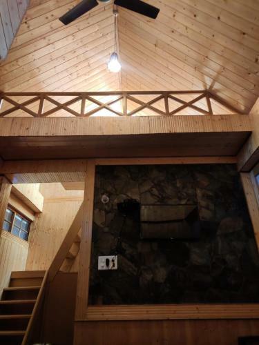 Hotel Rai Kuteer And Cottages