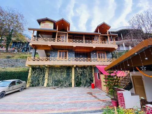 Hotel Rai Kuteer And Cottages