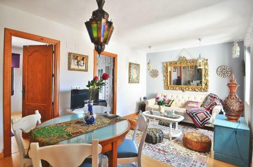 Apartamento Paseo de Los Tristes