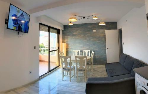Apartamento Salobre�a - Primera L�nea de Playa Junto Al Paseo Mar�timo
