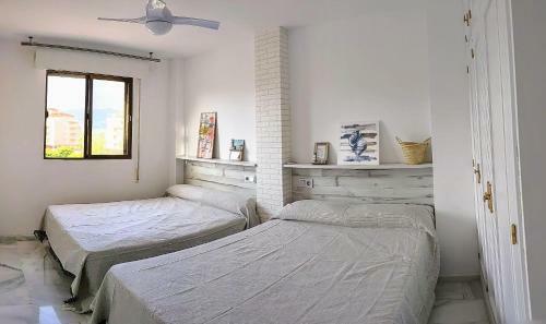 Apartamento Salobre�a - Primera L�nea de Playa Junto Al Paseo Mar�timo