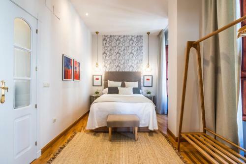 Tuguest Reyes Cat�licos Apartment