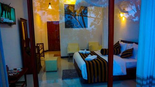 Hostal Shining Green View