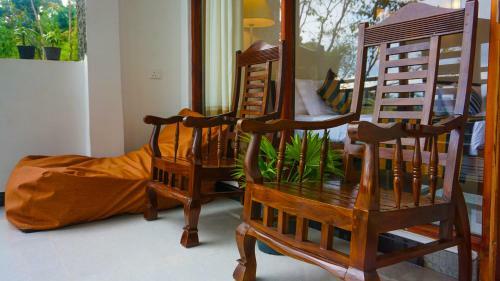Hostal Shining Green View