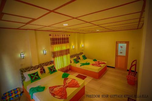 Ella Freedom Star Cottage