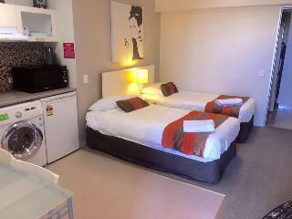 Aparthotel Brisbane Street Studios