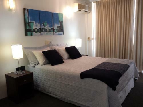 Aparthotel Kirribilli Apartments