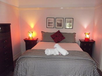 Bed & Breakfast Edward Lodge