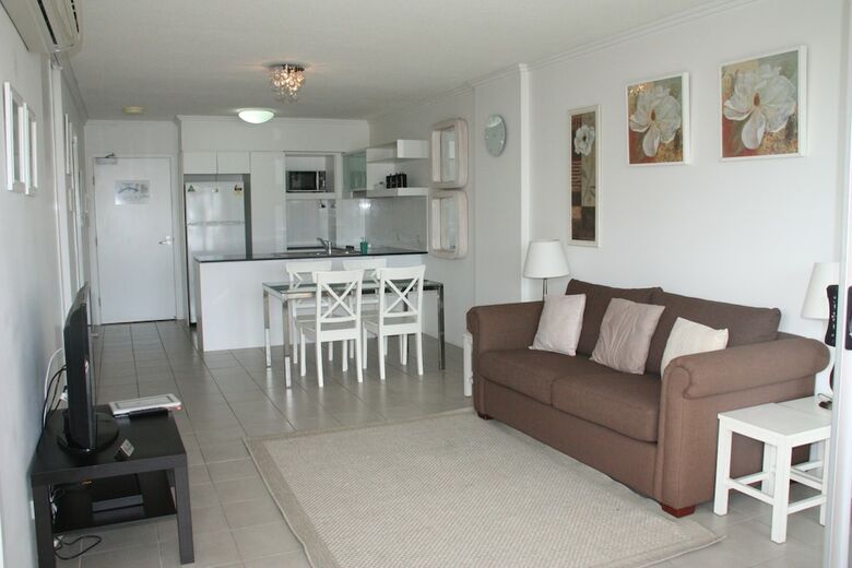 Allegro Apartments