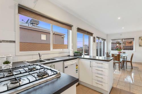 Serviced Houses Gowanbrae