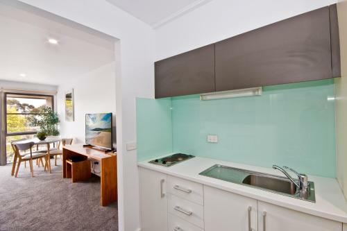 Aparthotel Lorne Bay View
