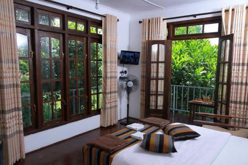 Hostal Rock Grand View
